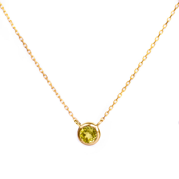 Colgante Birthstone con Peridoto en oro amarillo 14 Kt (Agosto)