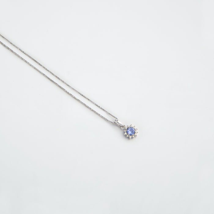 Colgante Flor Tanzanita y Diamantes en Oro Blanco 14 Kt